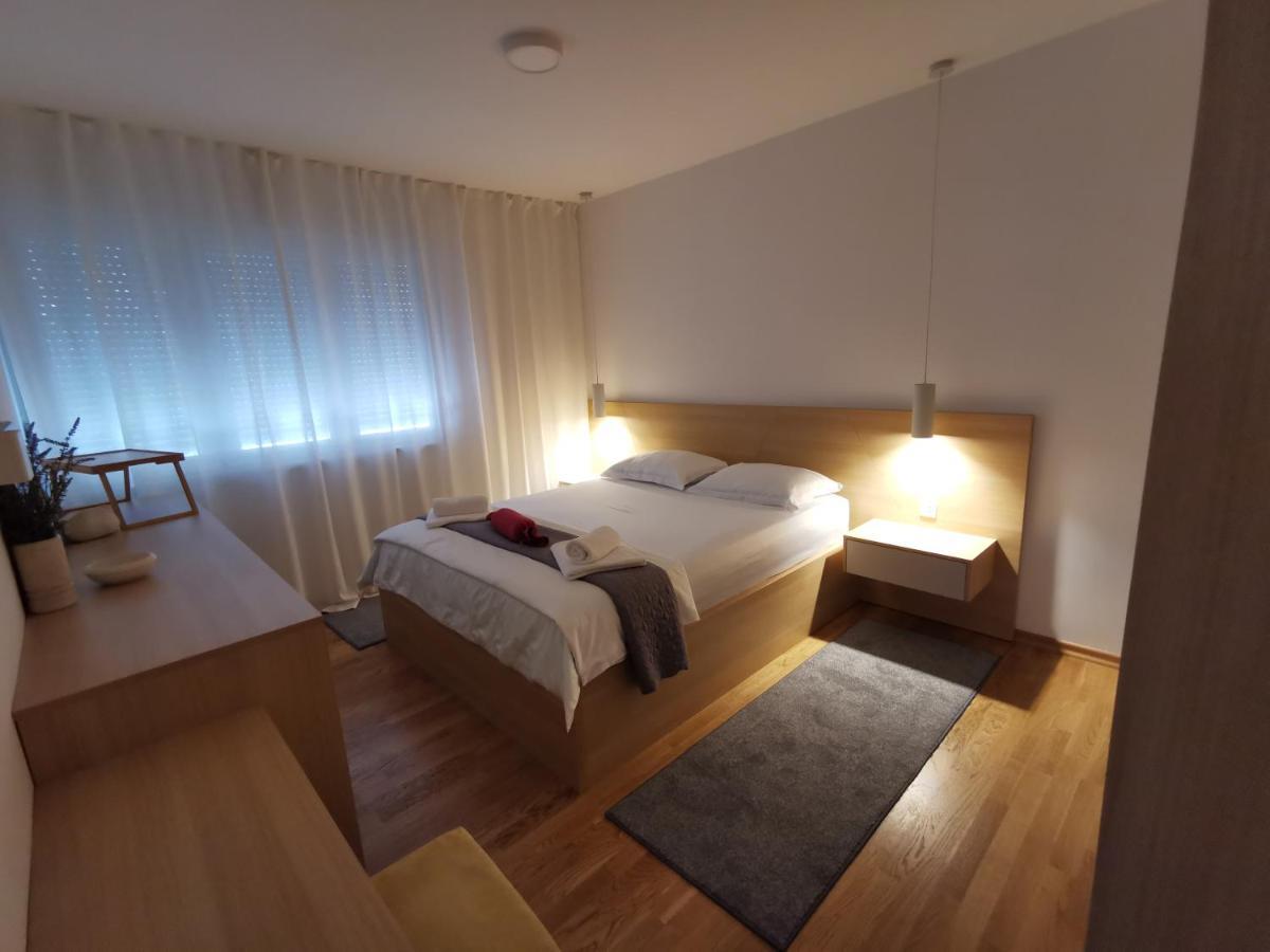 White 5 Apartment Split Bagian luar foto