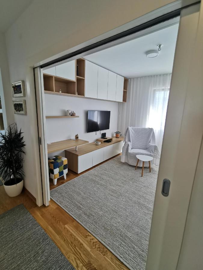 White 5 Apartment Split Bagian luar foto